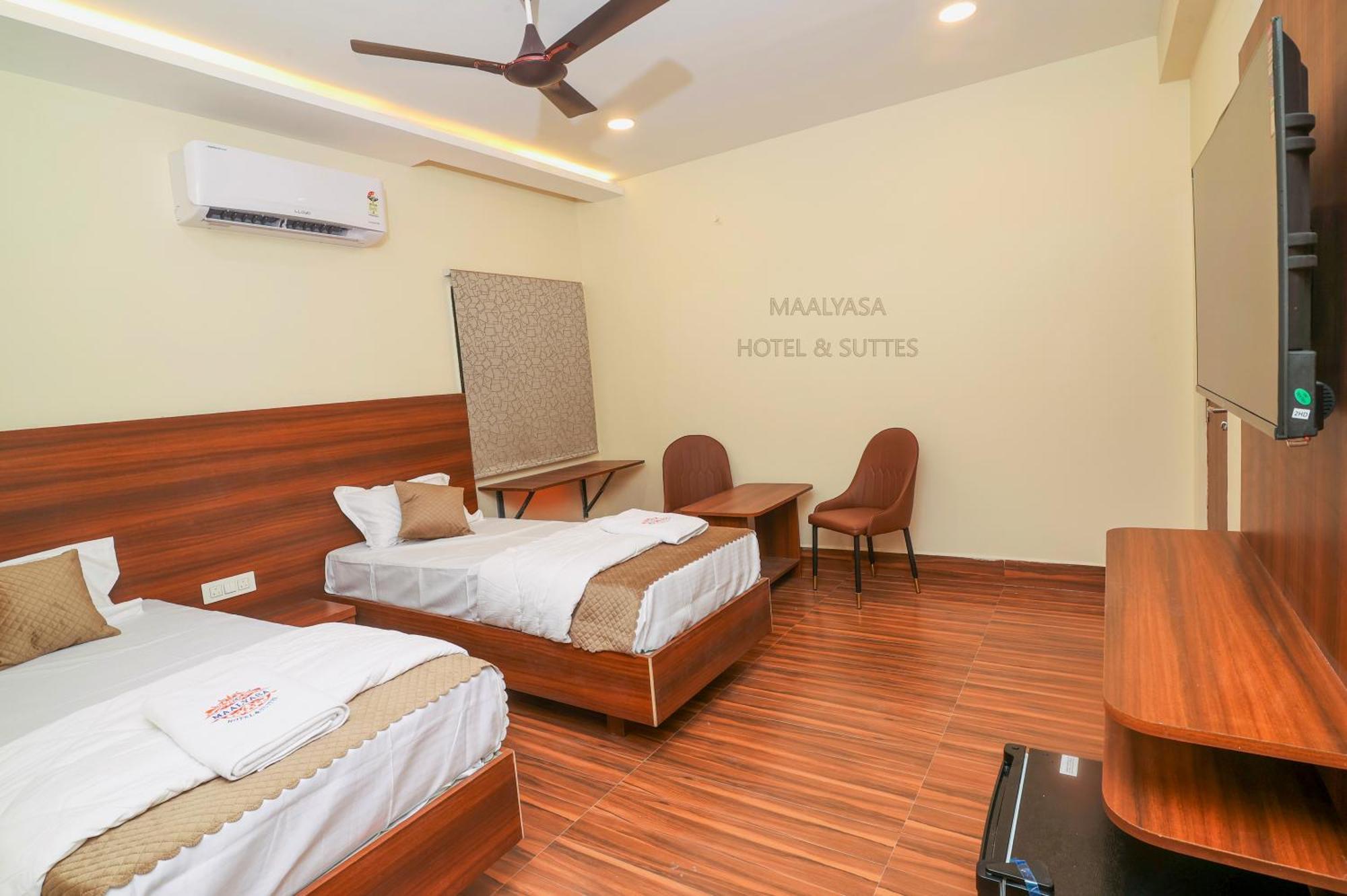 Maalyasa Hotel And Suites Hyderabad Eksteriør billede