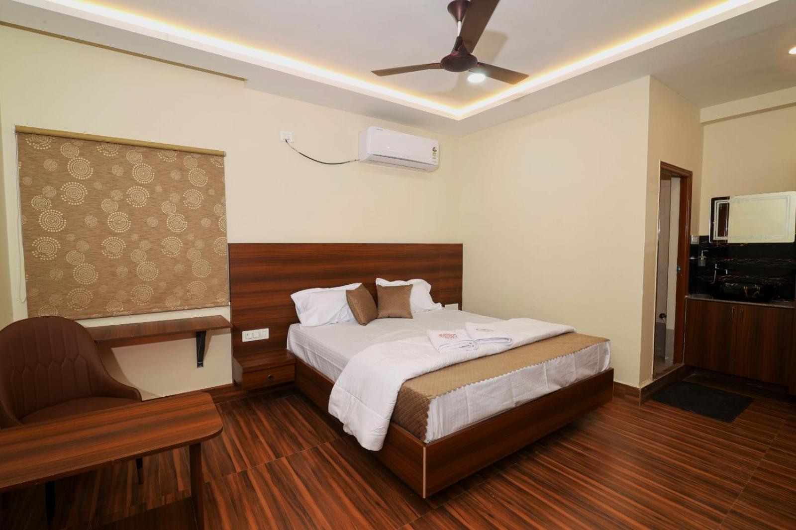 Maalyasa Hotel And Suites Hyderabad Eksteriør billede